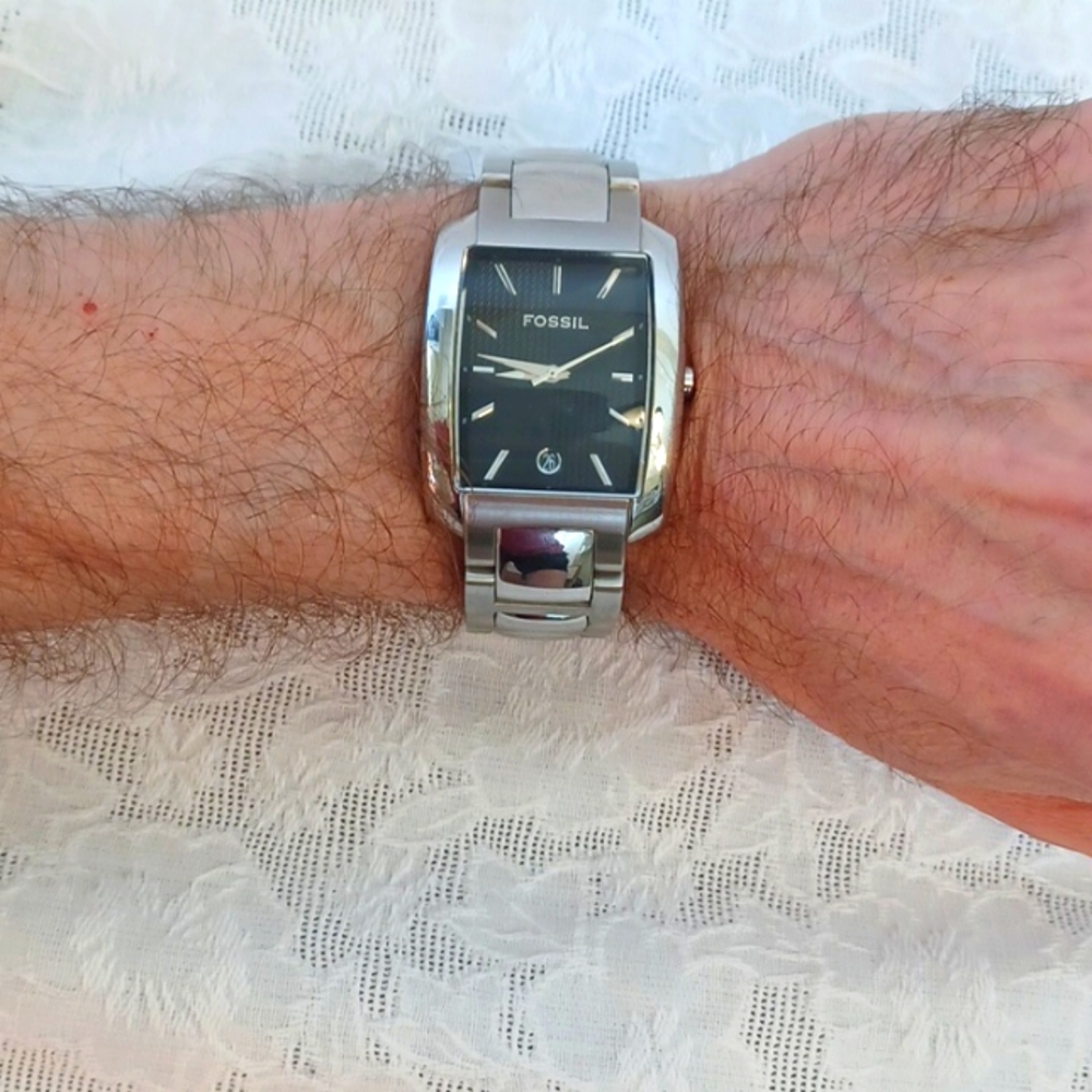 Men's Fossil Watch - Picture 3 of 16